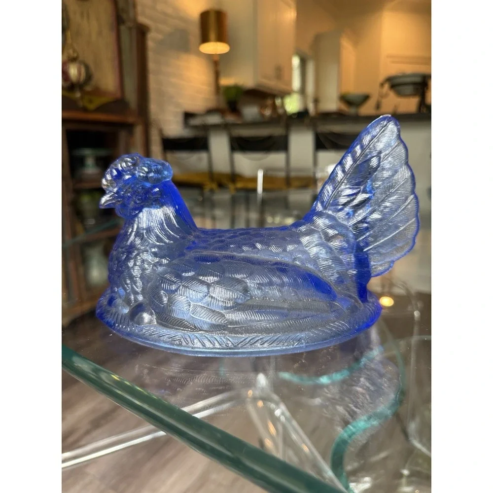 Vintage Hen On A Nest LID ONLY Blue Glass Top Split Tail 7